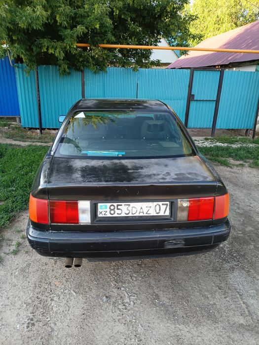 Ауди 100 с4  2..6 , 1993 г.в.