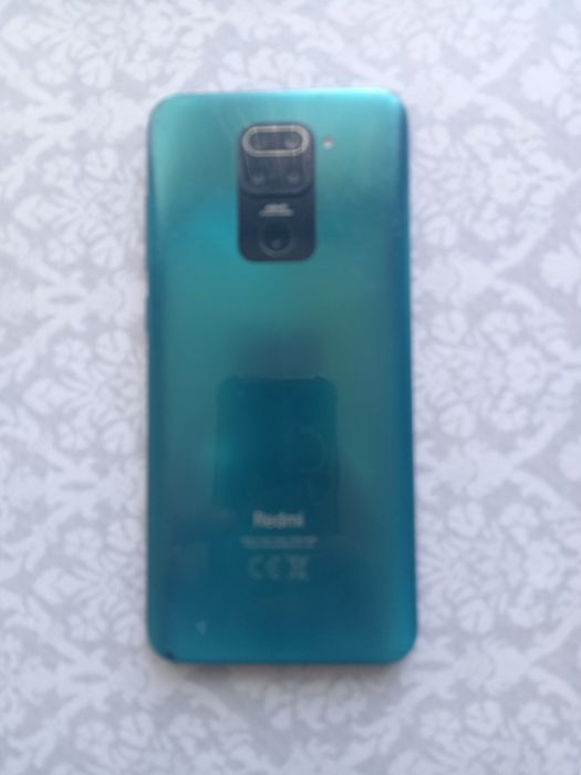 Продам телефон Redmi Note9