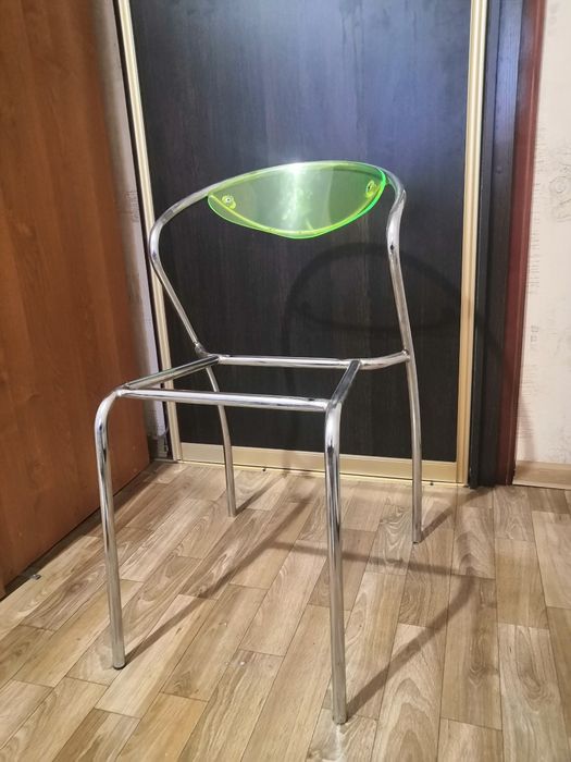 Стулья металические 4шт.