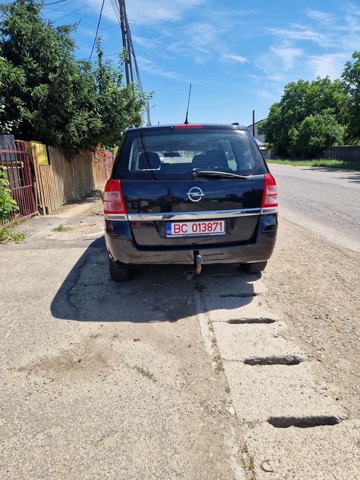 OPEL Zafira 2013 — imagine 2
