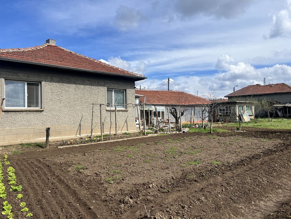 Продава се Къща в Борово - 120 кв.м за 170 €/кв.м - Снимка #2