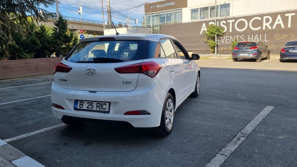HYUNDAI i20 2018 — imagine 3