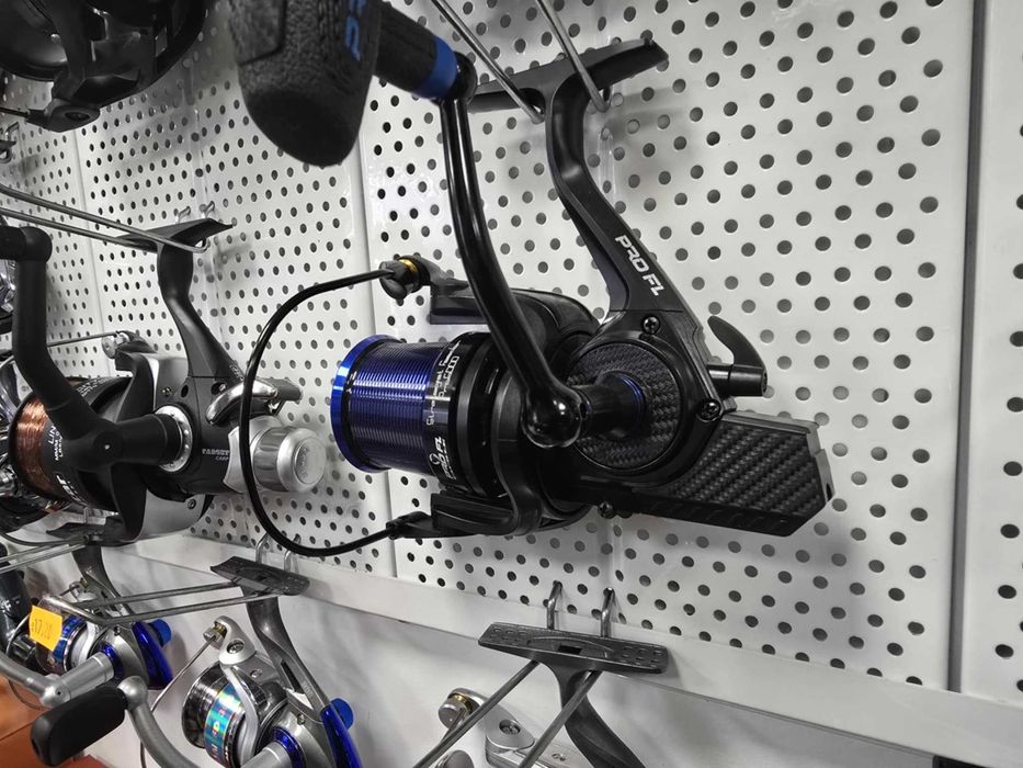 Макара Pro FL Strategist Feeder 6000