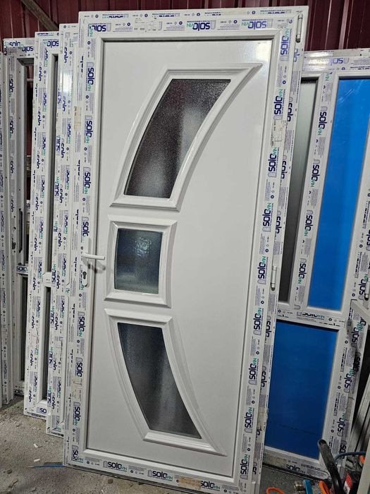 Usi de termopan exterior/interior.