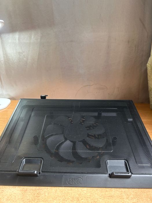 Подставка охлаждающая для компьютера ноутбука