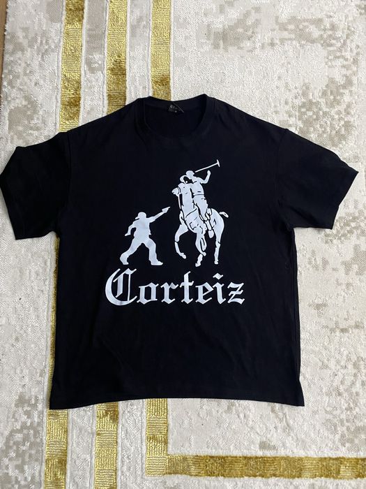 продаю футболку бренда Corteiz