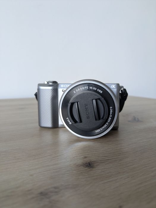 Sony a5000 Фотоапарат - Перфектен за Начинаещи КАТО НОВ! УНИКАЛНИ СНИМКИ