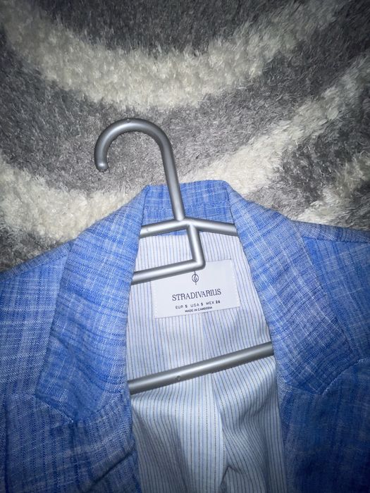 Продам новые льняные пиджаки