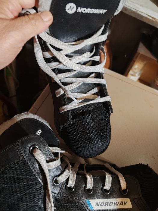 Коньки 37р б/у коньки