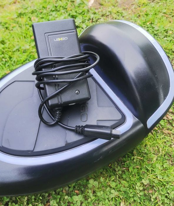 Vând set HOVERBOARD LEXGO SPARK + cadru karting. Stare foarte bună!