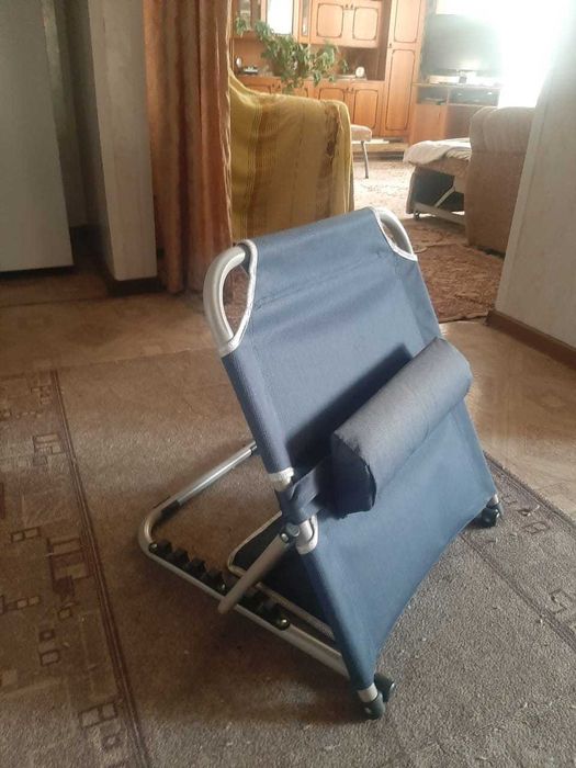 Продам инвалидную коляску