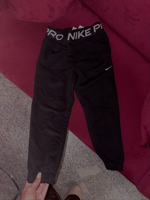 nike kids анцуг. Чисто ново, просто се оказа малко, с етикет