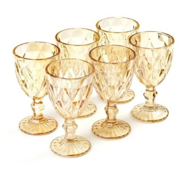 Стаканы разные и креманки