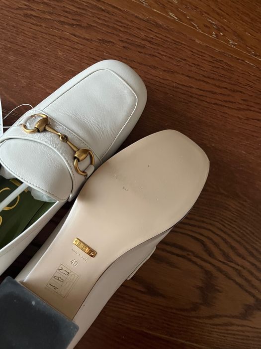 Мокасини Gucci на нисък ток