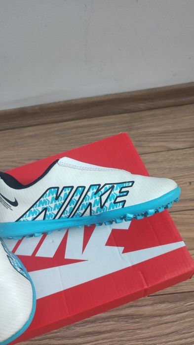 Ghete de fotbal copii Nike