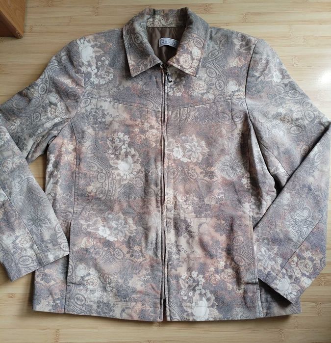 Дамско цветно дънково яке