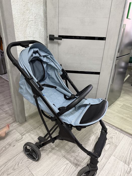 Продам коляску.