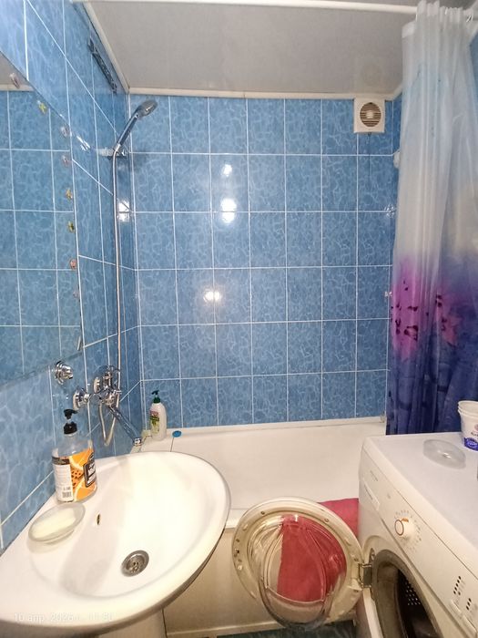 Продам 2х ком Крылова 68