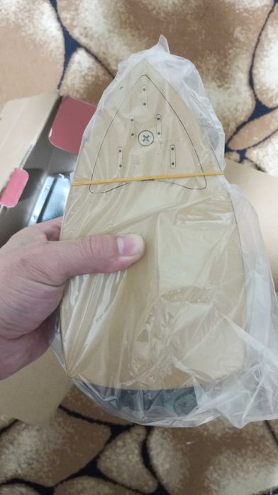 Утюг паровой с бачком BAOYU.