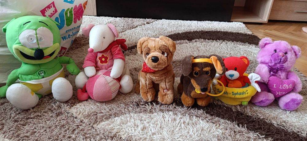 Плюшени играчки сет