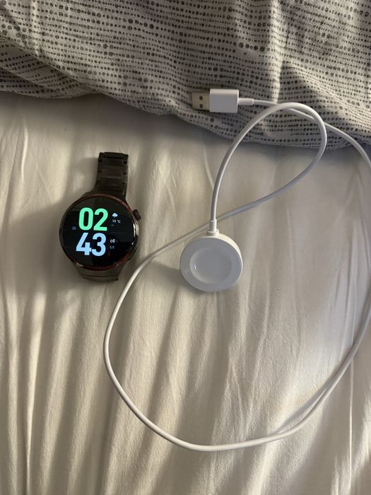 Huawei watch 4 pro space edition