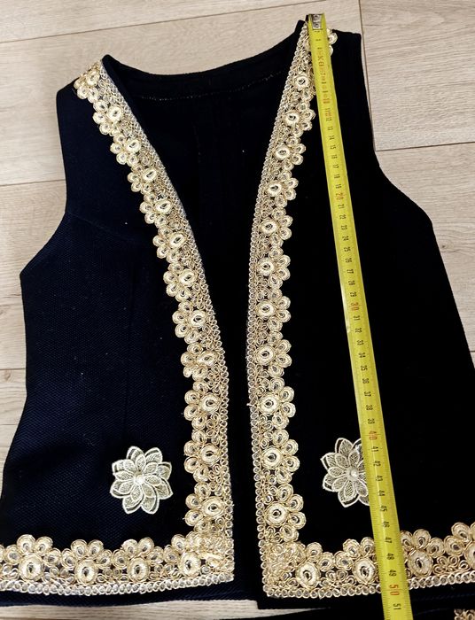 Vand Costum popular