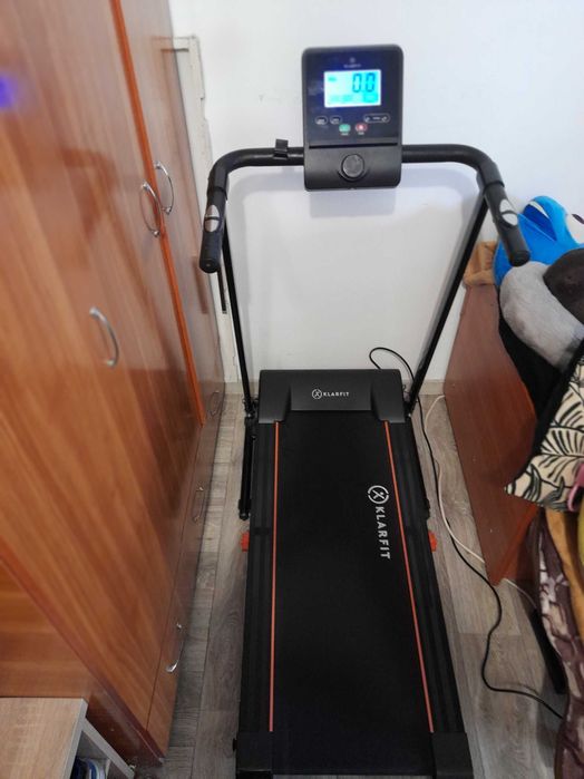 Vând pista de alergat, marca Klarfit