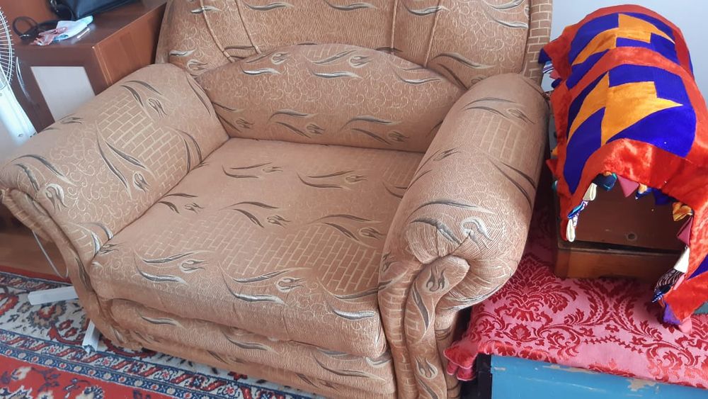 Продам мягкий уголок