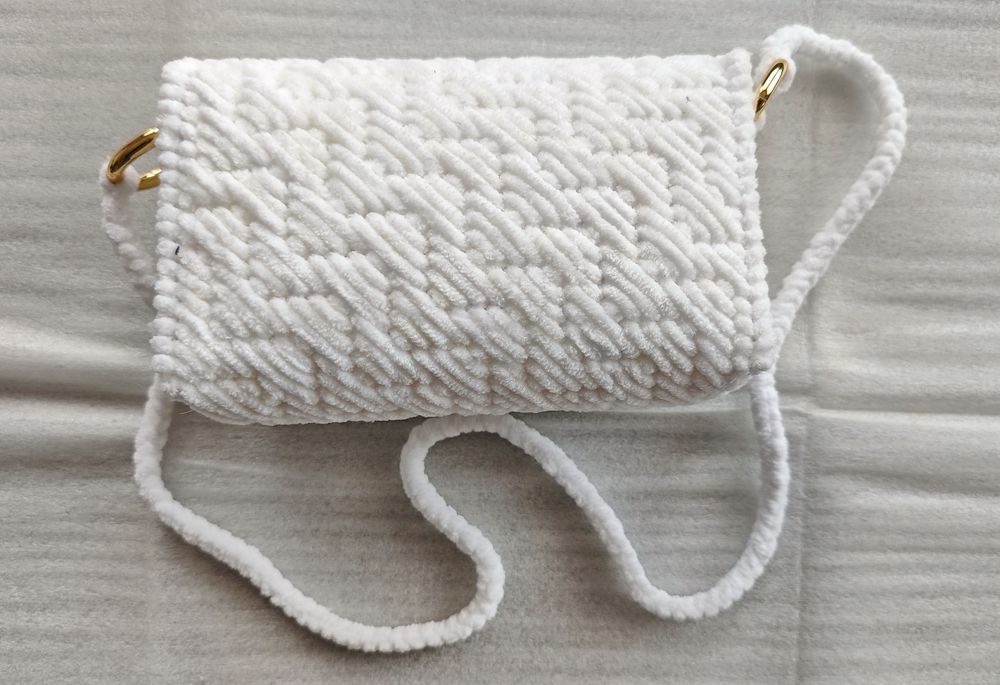 Кокетни дамски чанти