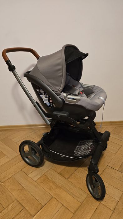 carucior Inglesina Quad 3 in 1, cu accesorii, in stare foarte buna
