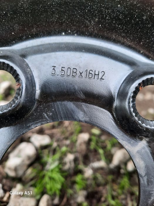 Резервна гума,патерица за МЕРЦЕДЕС