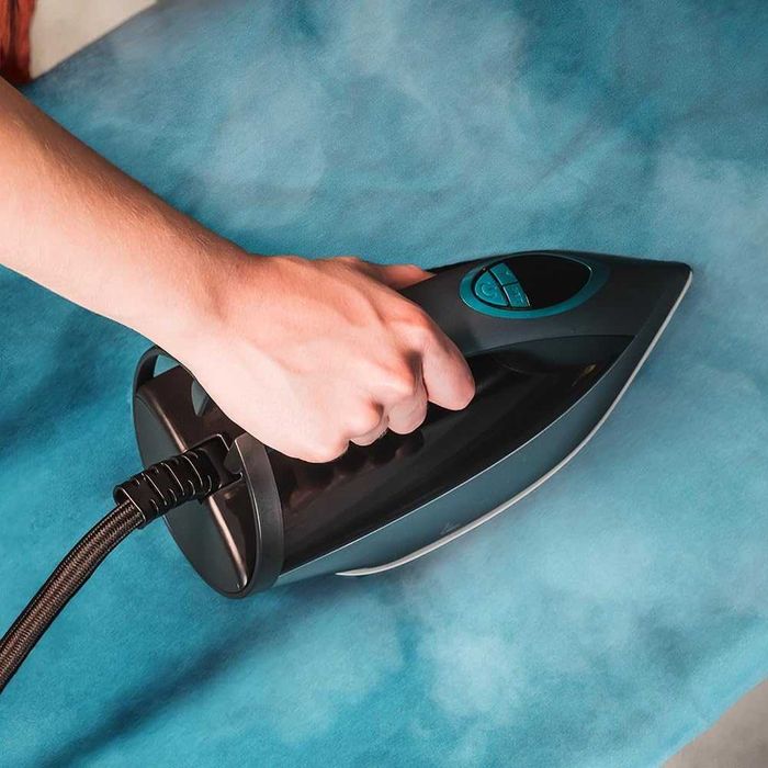 Гладачна станция Cecotec Iron Hero 1865, 3200 W, налягане 8 бара