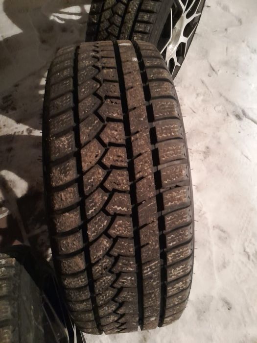 Шины и диски в отличном состоянии!