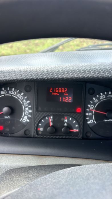 Iveco Daily 35C10 cu Macara