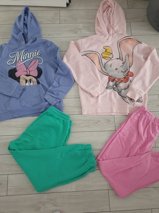 Hanorac cu gluga+pantaloni de trening M/L