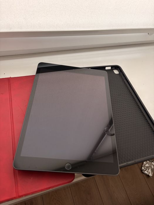 Ipad 9. Wi Fi. Продам срочно!!