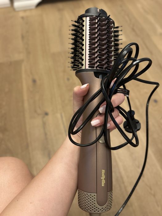 Perie de par Babyliss Air Power Volume