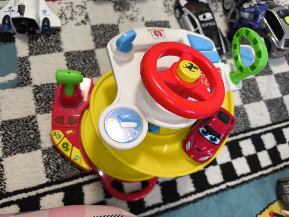 Писта  за бебе момче