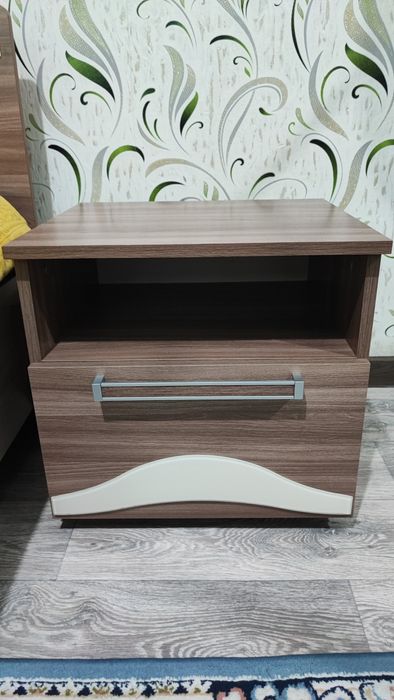 Продам спальный гарнитур.