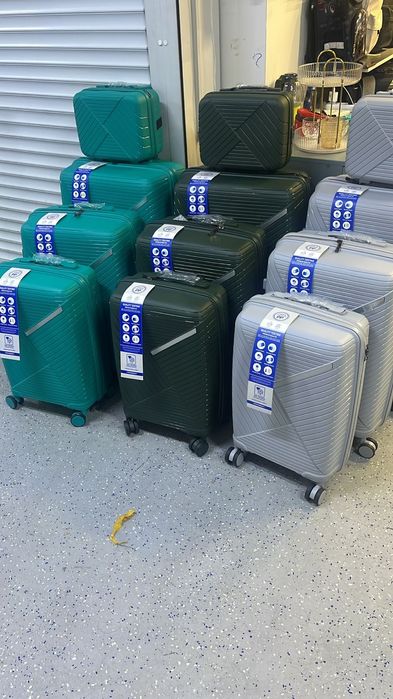 Дорожные Чемоданы комплект. Доставка Алматы. .