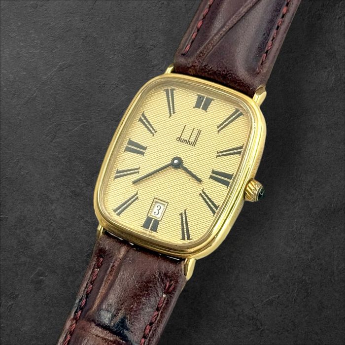 Винтидж Класика от 80-те: Мъжки Кварцов Часовник Dunhill Swiss Made