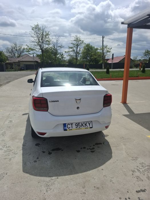Chirie masina pentru bolt si uber.