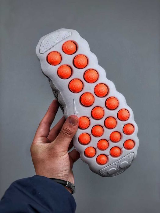 Нови мъжки маратонки Nike Air Mind 002 silver