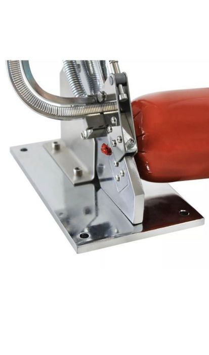 Клипс машина за колбаси