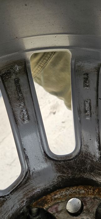 Джанти с гуми за Мерцедес GLA -19"