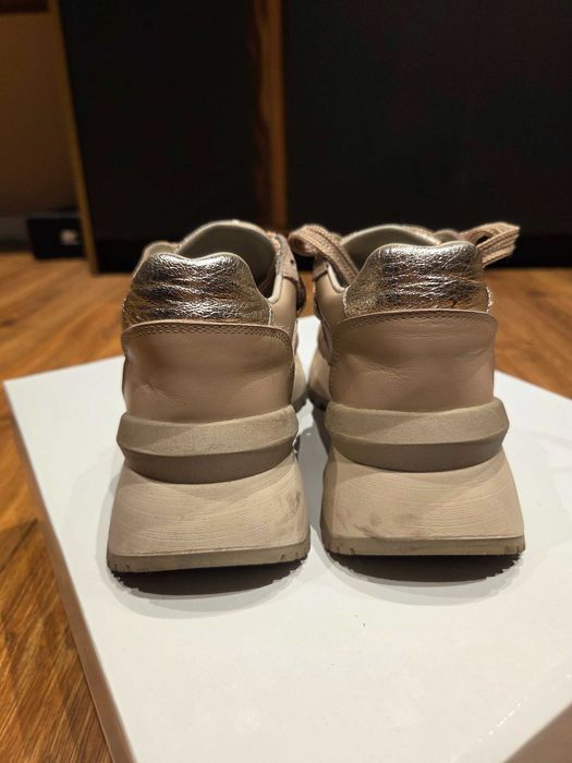 Нови обувки естествена кожа