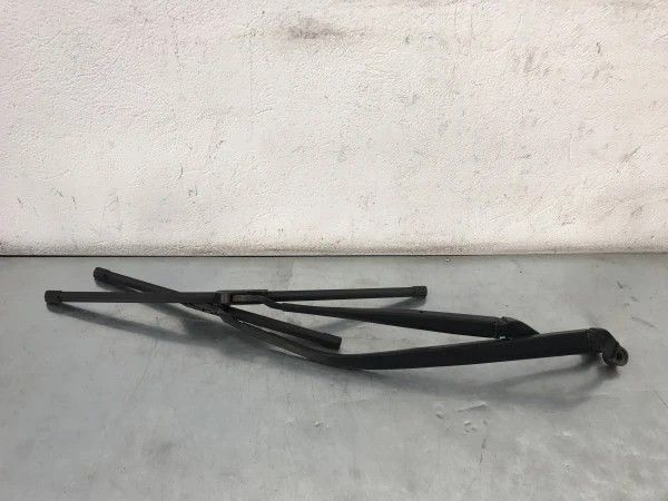 Brate stergatoare fata Lexus CT 200h 2012 cod 5215976900 8521274010