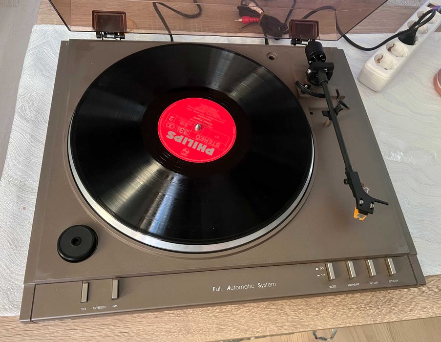 Pick-up SABA PSP 780 full automatic curea noua stare foarte buna