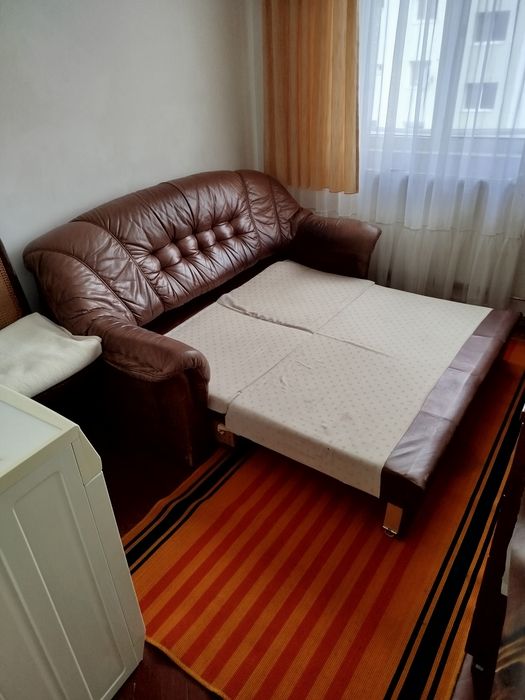 De închiriat garsoneră în calea șagului lîngă depoul de tramvaie ..