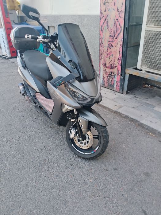 Sukuter kunlik arenda beriladi